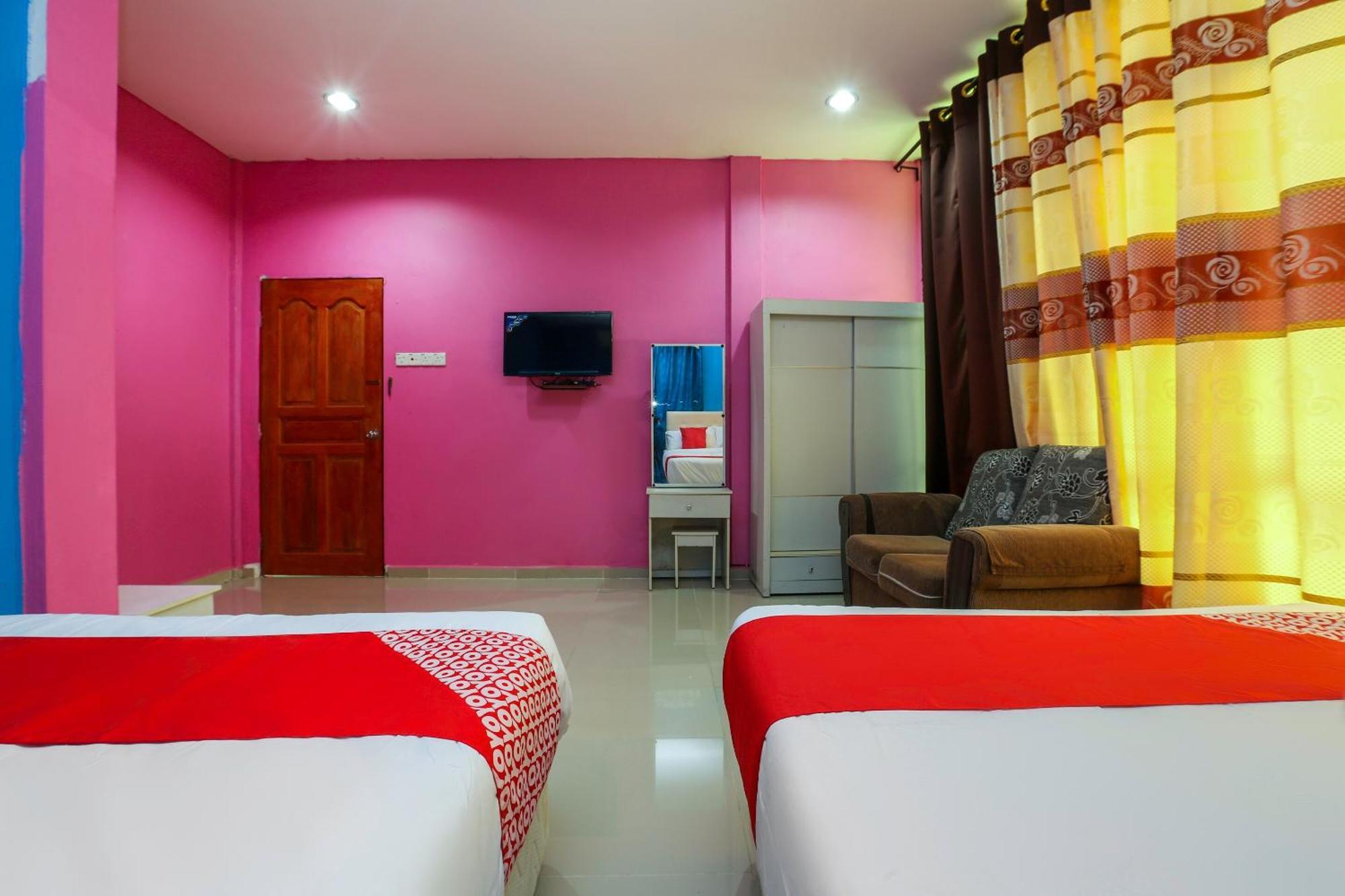 Oyo 89933 Nun Hotel Jeli Exterior foto